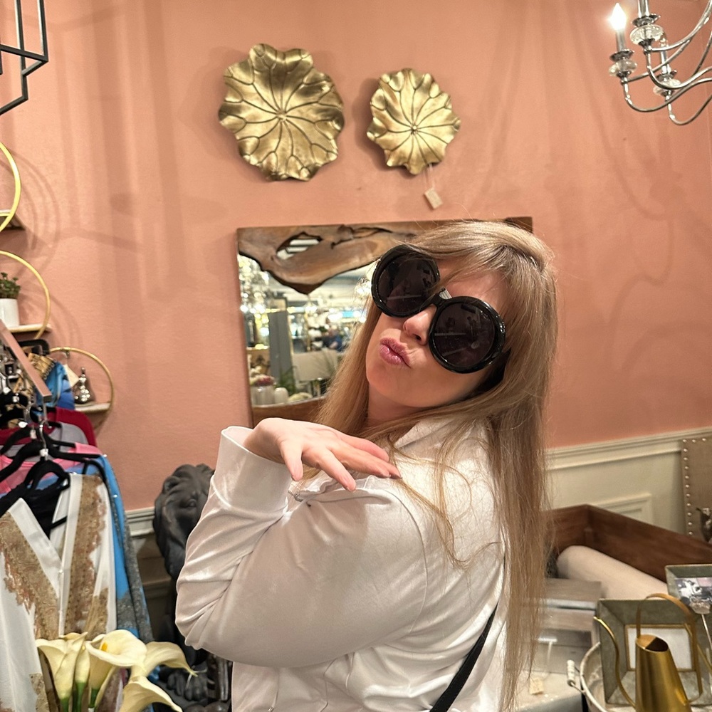 Meet your Posher, Joanne